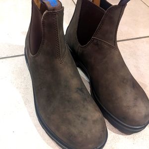 Blundstone, size 6Aus(US Womens 9